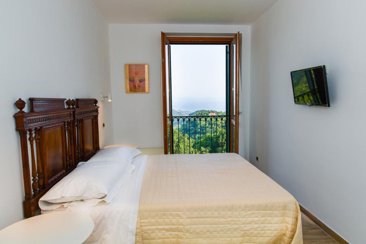 Bed and Breakfast La Riggiola Salerno Exterior foto