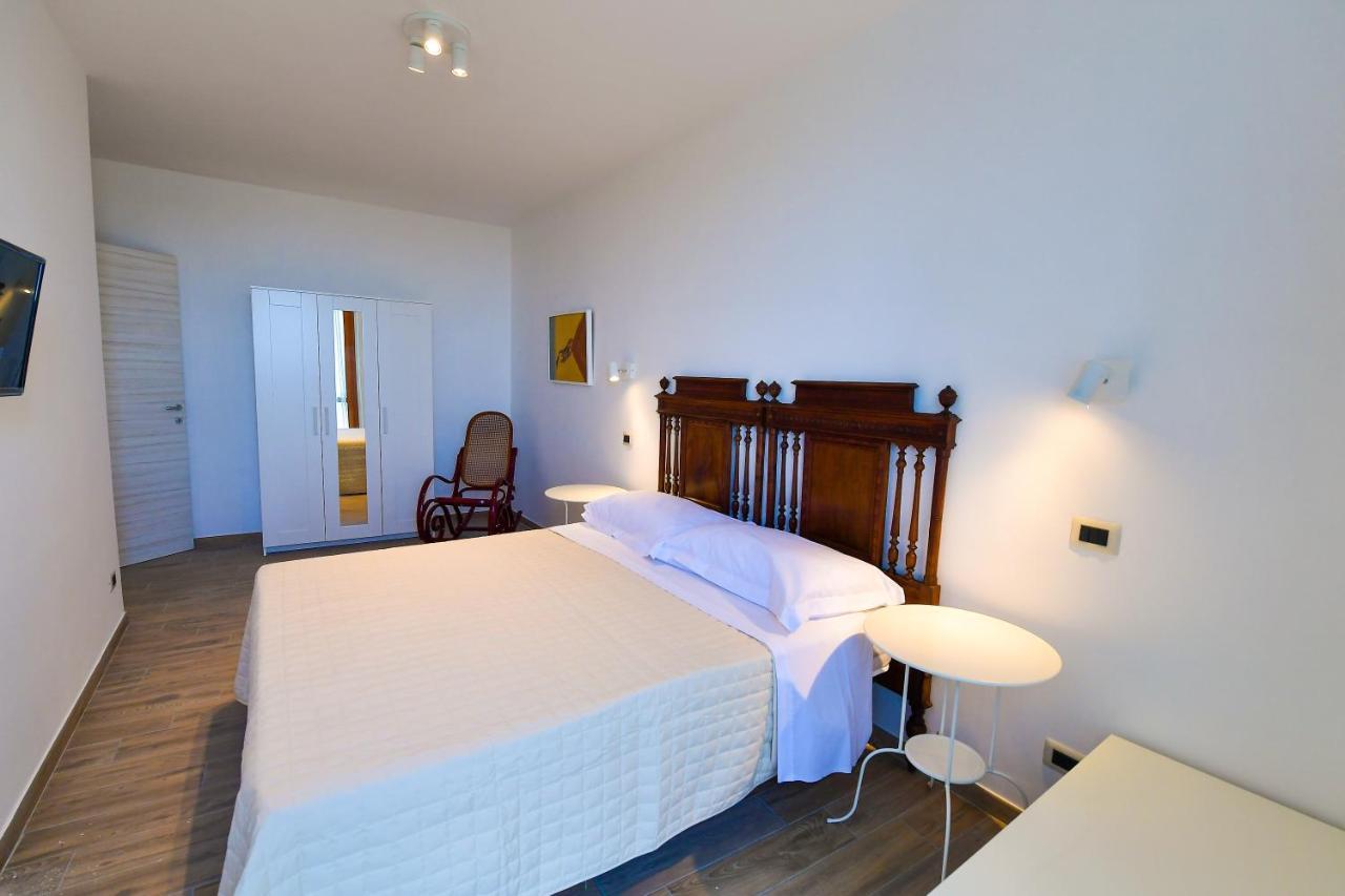 Bed and Breakfast La Riggiola Salerno Exterior foto